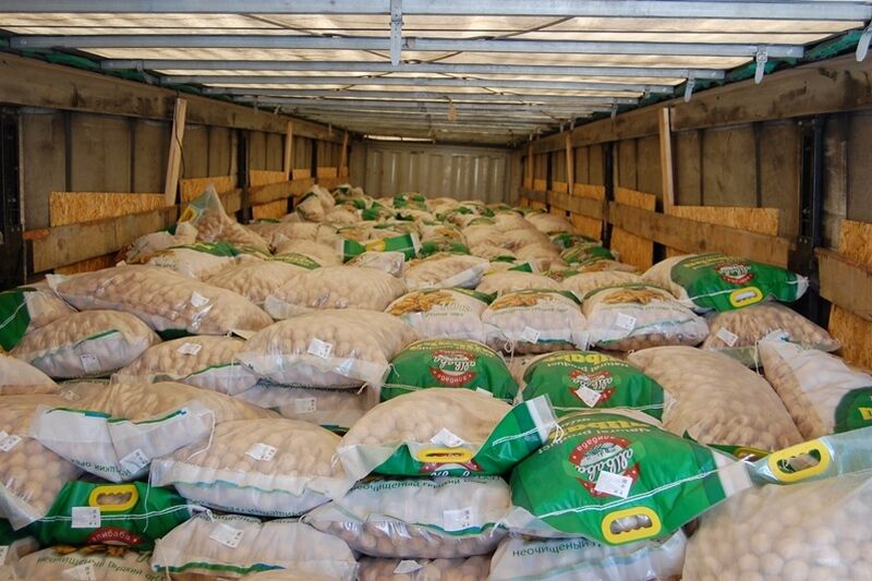 За ввоз грецких орехов предпринимателям пришлось заплатить больше семи миллионов рублей таможенных платежей