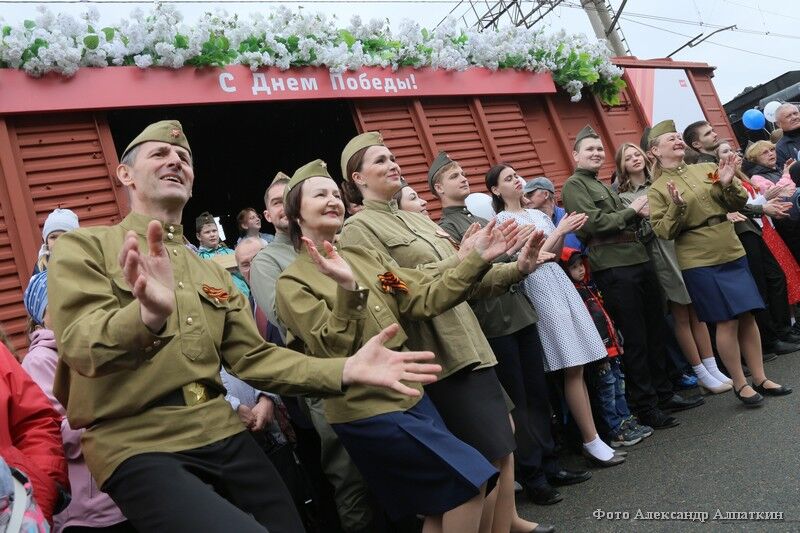 На станции Курган встретили Поезд Победы