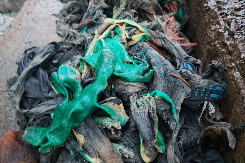 В Кургане из-за массы строительных перчаток остановилась канализационная насосная станция