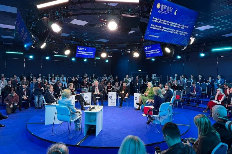 Курганцы могут пройти обучение по выявлению фейков