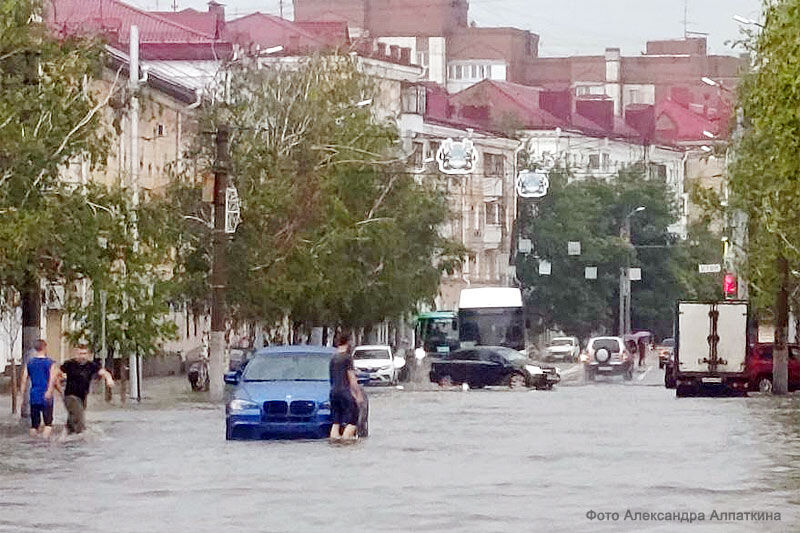 В Кургане за 12 часов выпало три четверти месячной нормы осадков