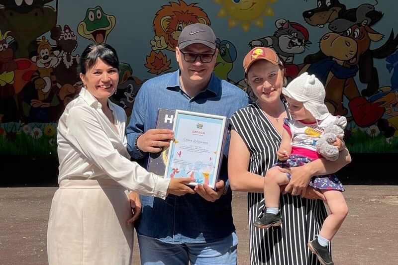 В курганском «Параде детства» участвовали 17 семей