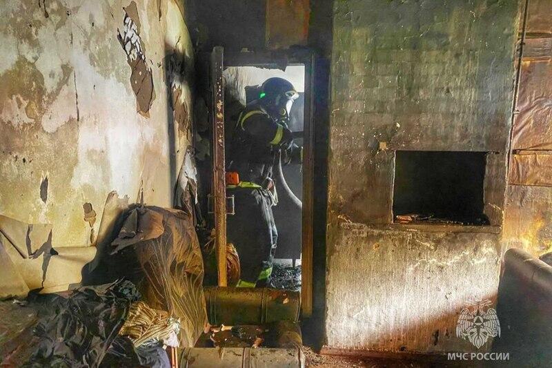 Пожилая женщина погибла на пожаре в Курганской области