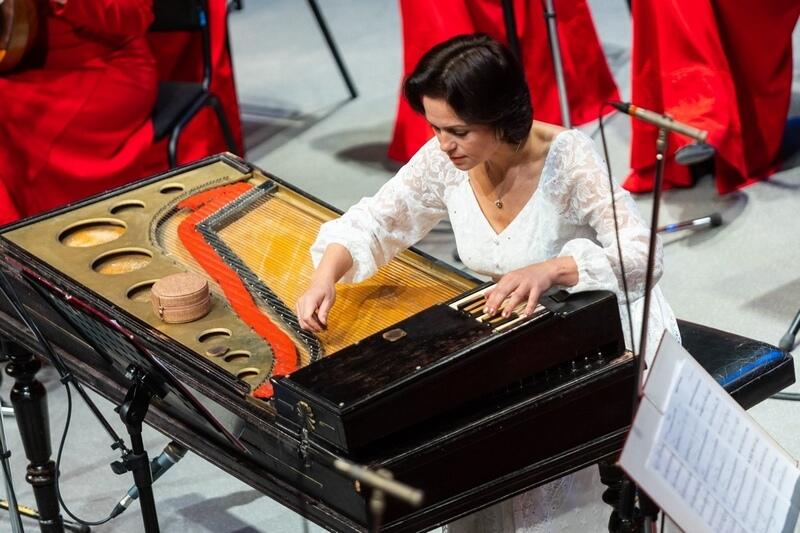 Гусли с оркестром: в Кургане выступили музыканты из Екатеринбурга и Москвы