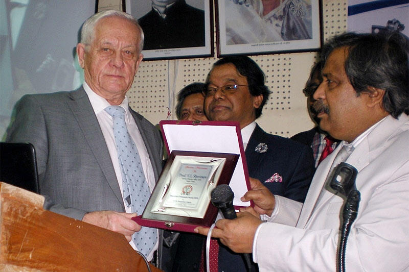 Владимир Иванович Шевцов рассказывает о своих поездках в Индию и Бангладеш 