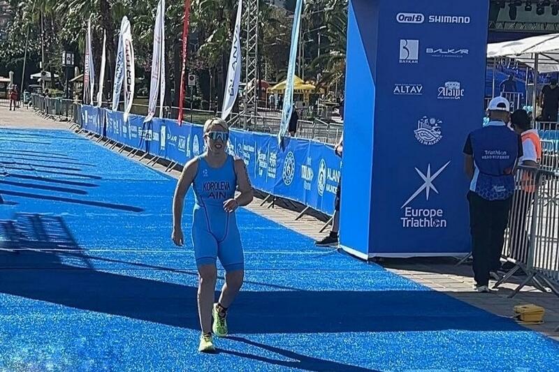 Курганская спортсменка выиграла серебряную медаль Кубка мира по триатлону