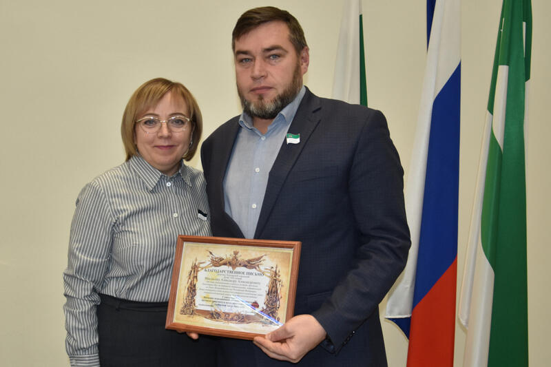 Курганские депутаты получили благодарность за помощь бойцам СВО