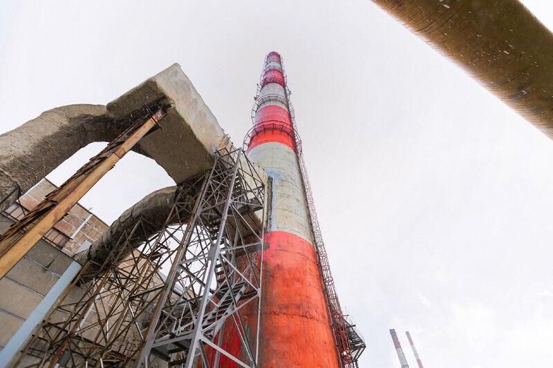 На Курганской ТЭЦ провели капитальный ремонт дымовой трубы