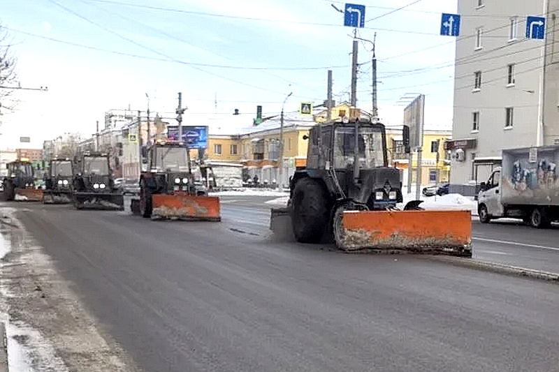 Из Кургана вывезено 160 тысяч тонн снега