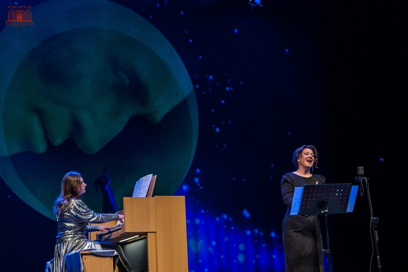 Солистка курганской филармонии Мария Мустакаева и орган из Челябинска погрузили слушателей в мир барочной музыки