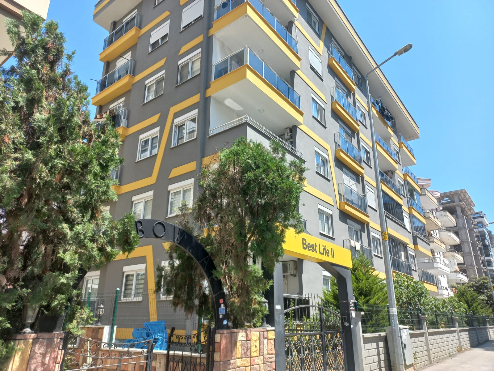 Полностью меблированная квартира 2+1 в 250 м от моря, Махмутлар в Турции - фото 2
