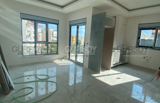 Двухуровневая квартира 2+1 в центре Алании, 120 кв.м в Турции - фото 6