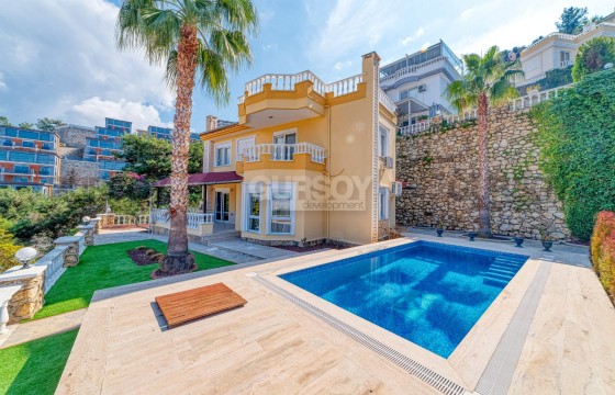 Вилла 4+1 с видом на море в районе Каргыджак, 280 м2. в Турции - фото 11