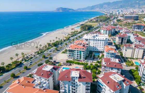 Меблированная квартира 2+1 с видом на море всего в 50 м от пляжа в Кестеле, 110 м2 в Турции - фото 4