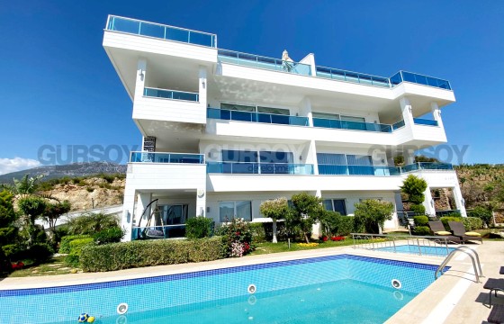 Пентхаус по типу виллы в районе Каргыджак. 3+1,300м2 в Турции - фото 12