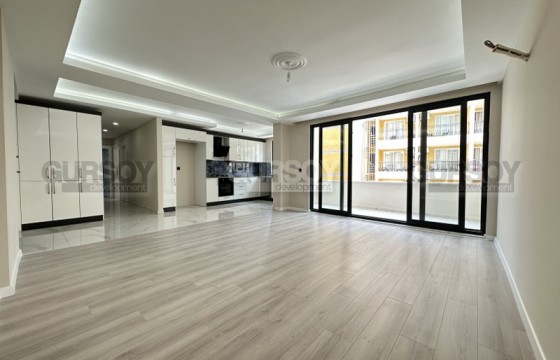 Просторная квартира 2+1 с новым ремонтом в 100 метрах от пляжа Клеопатра, 100м2 в Турции - фото 11