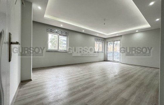 Четырехкомнатная квартира с отдельной кухней, 150 кв.м. в верхней Обе. в Турции - фото 10