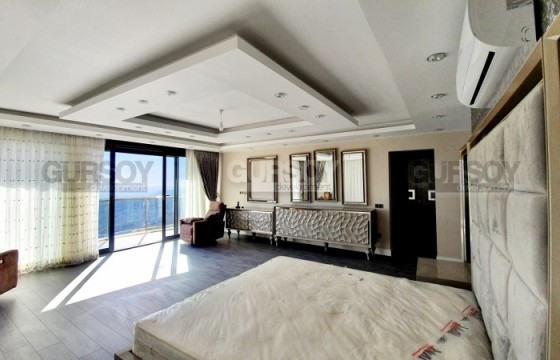 Исключительная вилла 6+2 с бесподобными панорамами, 675 кв.м. Тепе, Алания. в Турции - фото 3