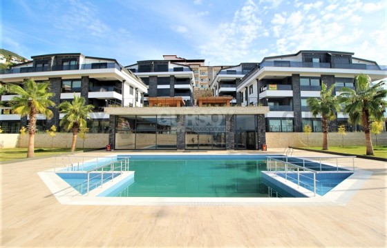 Дуплекс 5+1 с собственным садом в центральном районе Бекташ, 250 кв.м. в Турции - фото 8