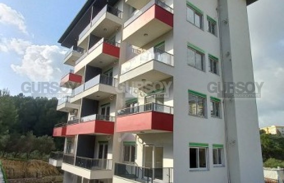 Новая квартира с чистовой отделкой, на 1-м этаже, в живописном, благоустроенном районе Аланьи - Авсаллар в Турции - фото 2