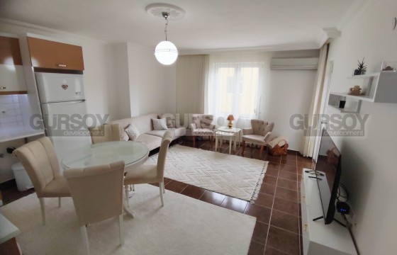 Просторная квартира с одной спальней, на площади 75 м2, в пяти минутах ходьбы от моря в Турции - фото 12