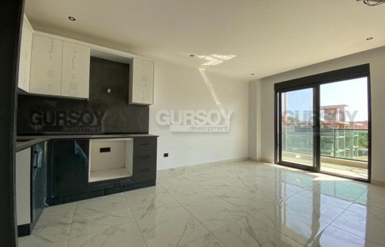 Новая квартира с чистовой отделкой, в 5-этажной резиденции, в километре от центра района Оба в Турции - фото 6