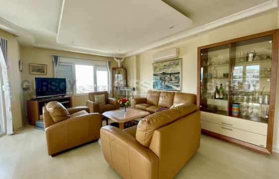 Просторная двухуровневая квартира на 9-м этаже с мансардой в благоустроенном жилом комплексе в районе Джикджилли в Турции - фото 11