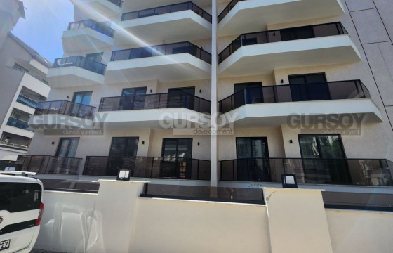 Двухкомнатная квартира с мебелью в отличной локации района Оба в Турции - фото 4