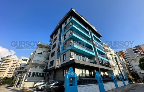 Двухкомнатные меблированные апартаменты у моря в районе Махмутлар в Турции - фото 6