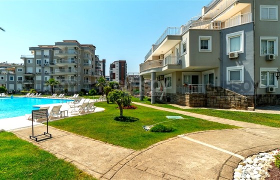 Меблированная квартира 2+1 в уютном жилом комплексе в Турции - фото 1