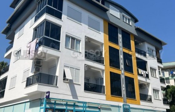 Квартира 1+1 в жилом доме городского типа без инфраструктуры в центре Алании в Турции - фото 5