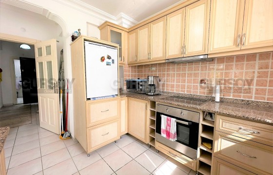 Уютная меблированная квартира 2+1 рядом с морем в центре Алании в Турции - фото 1