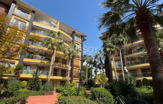 Просторная меблированная квартира 2+1 у самого моря в Турции - фото 4