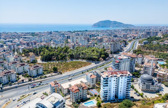 Просторная квартира 3+1 с видом на море и крепость в Джикджилли в Турции - фото 5