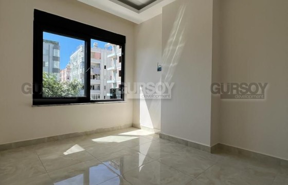 Квартира 1+1 в новом комплексе в 200 метрах от моря в Махмутларе в Турции - фото 7