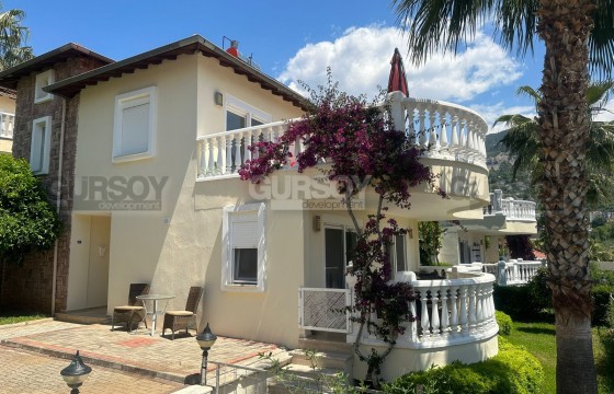 Вилла 3+1 в живописном районе Аланьи в Турции - фото 11