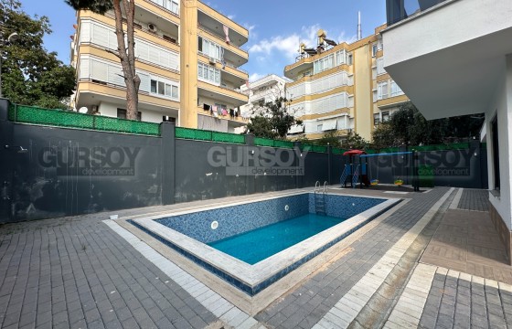 Квартира 1+1 в комплексе с бассейном и сауной, 200 м до моря-район Güllerpınarı, Алания в Турции - фото 2