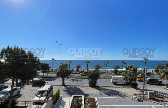 Меблированная квартира 1+1 на первой береговой линии с прямым видом на море в Кестеле в Турции - фото 8