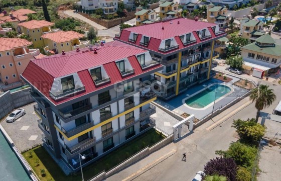 Просторная квартира 1+1 возле моря в Кестеля по низкой цене в Турции - фото 3