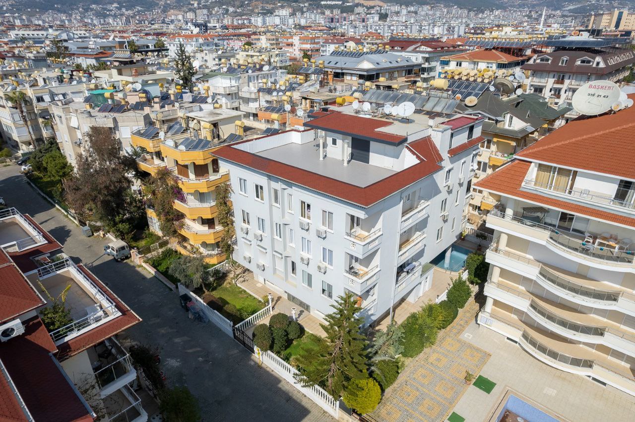 Квартира 1+1 всего в 250 м от пляжа в районе Оба в Турции - фото 5