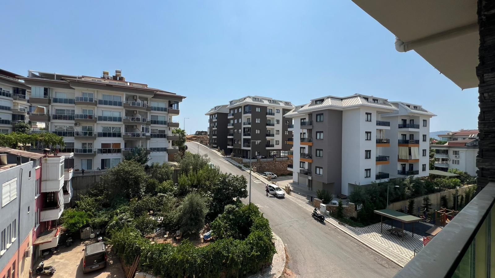 Просторный дуплекс 2+1 с мебелью, рядом с морем в районе Оба в Турции - фото 2