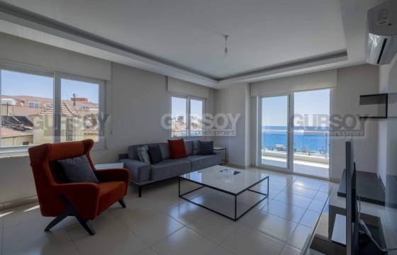 Видовая квартира 3+1, 135м2  в популярном районе Махмутлар. Первая береговая линия. в Турции - фото 2