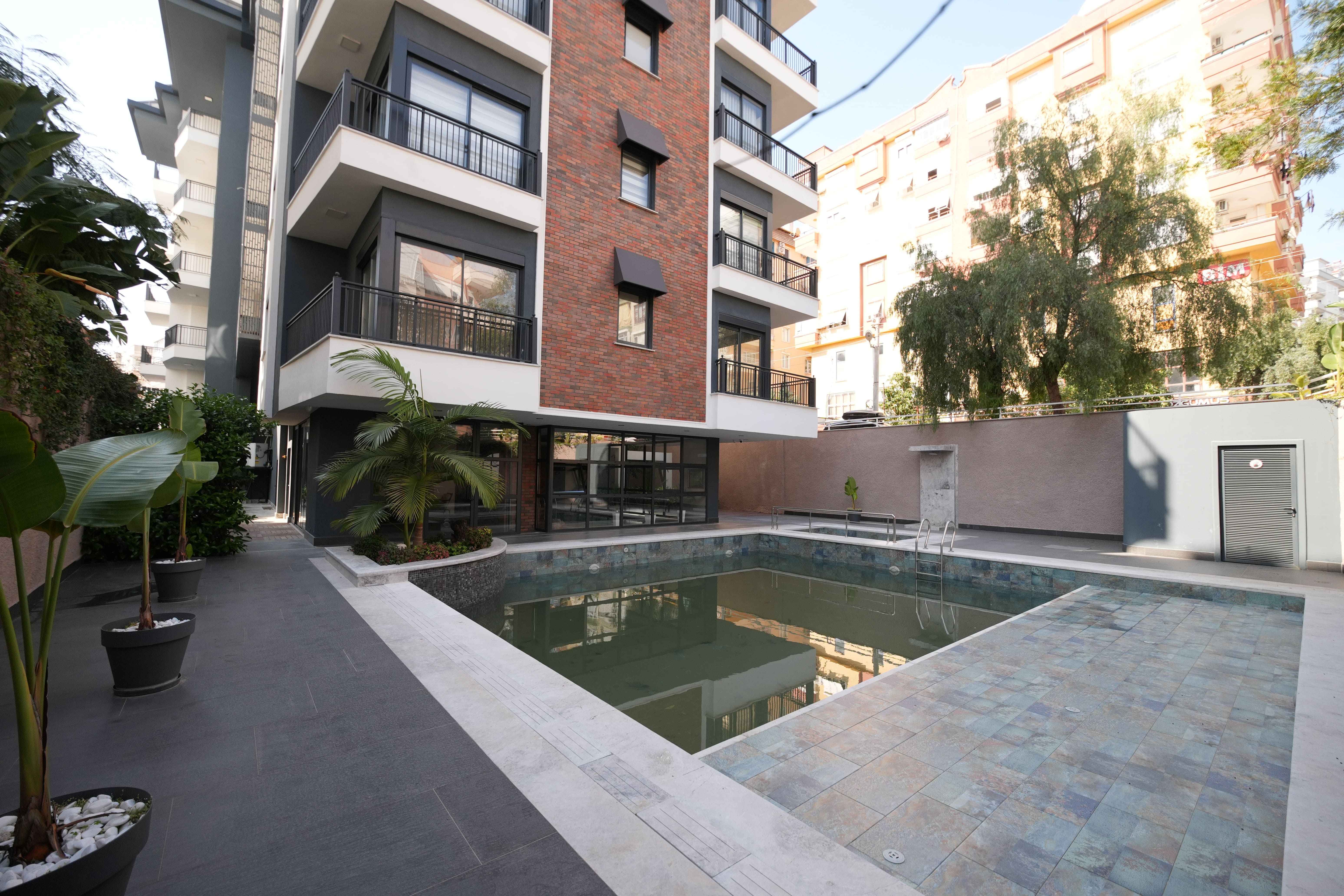 Новая квартира 1+1 в стильном комплексе в центре Аланьи по привлекательной цене! в Турции - фото 3