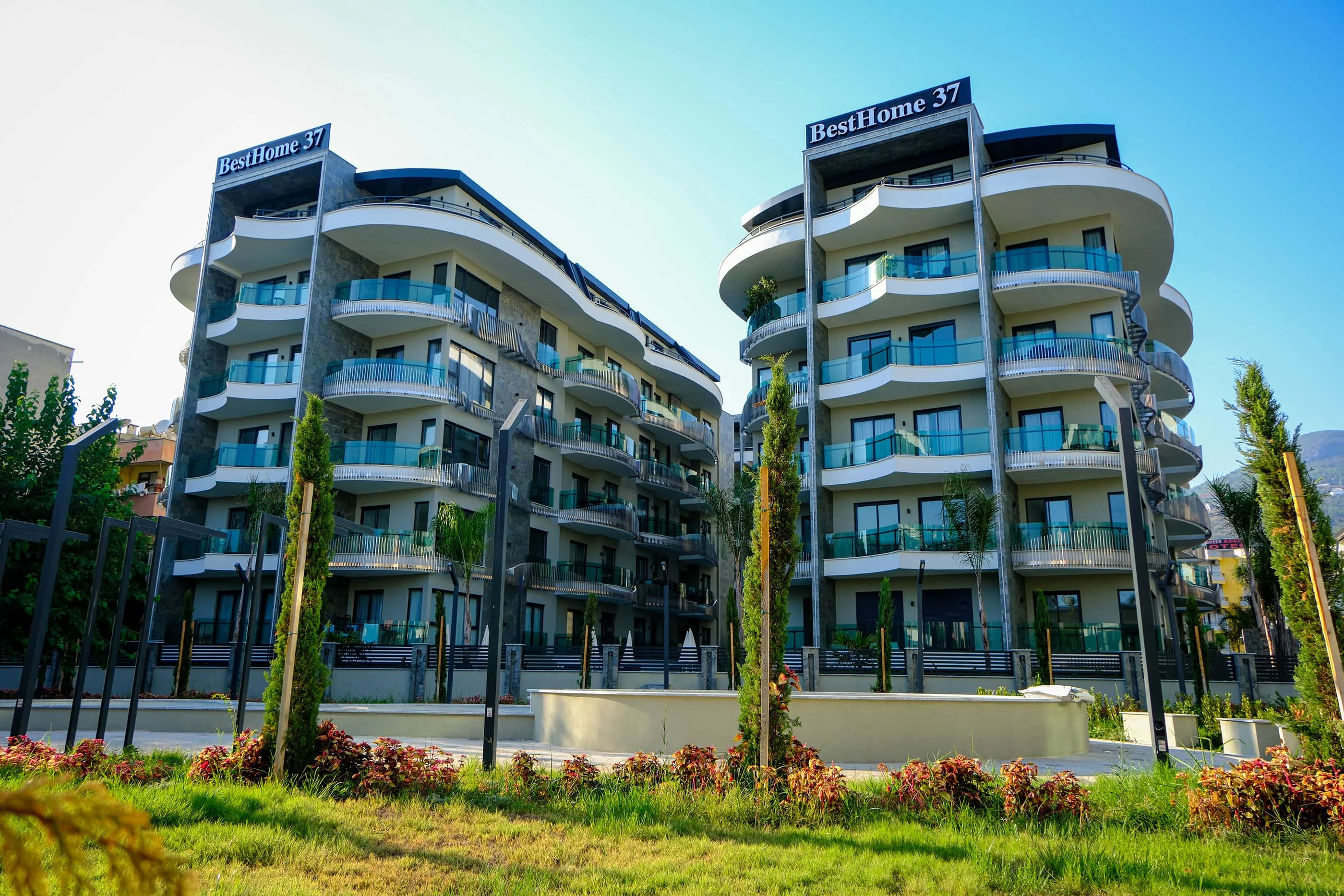 Премиальная квартира 1+1 в роскошном комплексе в центре Аланьи, всего 100 м до моря в Турции - фото 5