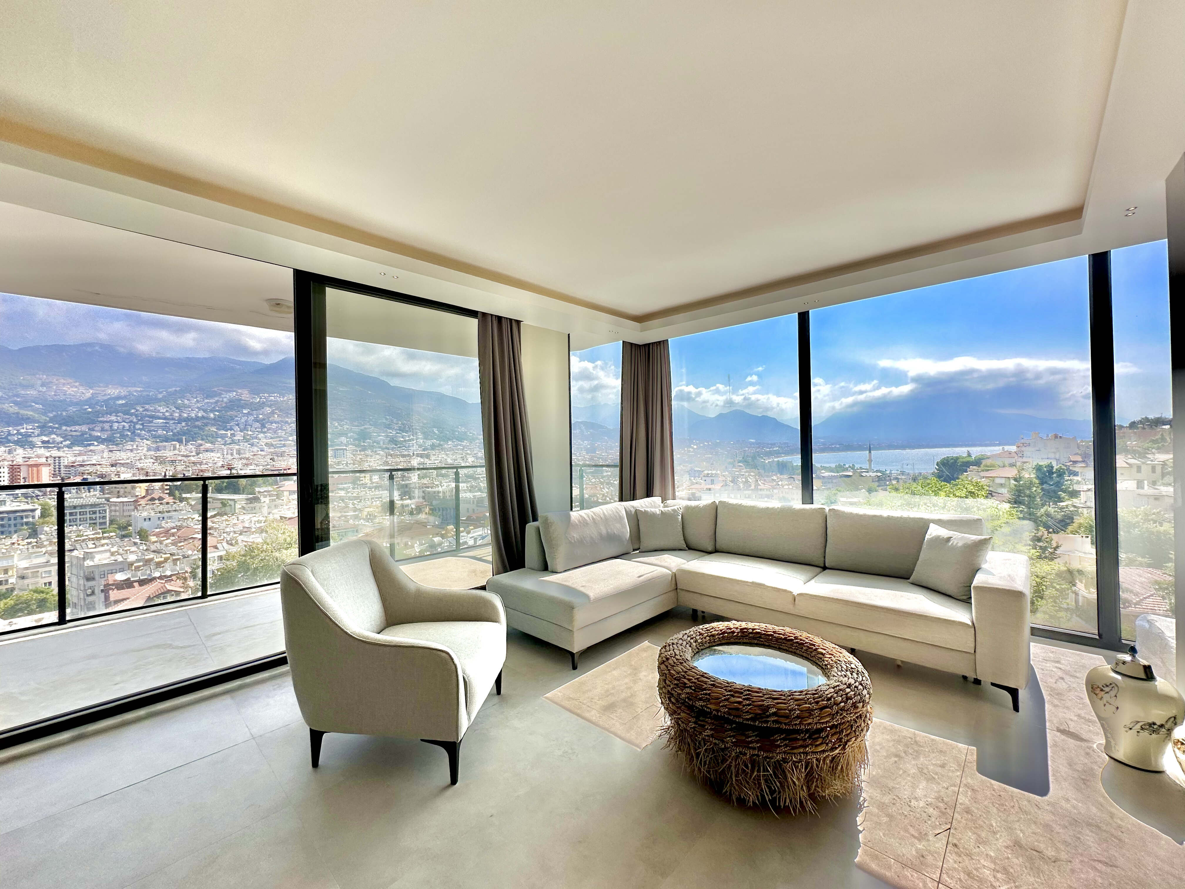 Полностью обновлённая квартира 1+1 в центре Аланьи, Кале, всего 500 м до моря в Турции - фото 3