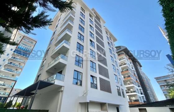 Стильная и комфортная квартира для летнего отдыха в районе Махмутлар в Турции - фото 1