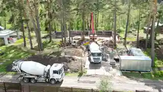 Дом с отдельным гаражом для лодки