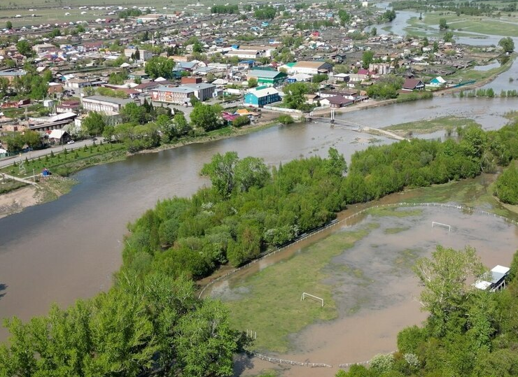 В Абазе Республики Хакасия за сутки число подтопленных участков выросло более чем в 3 раза. Обновлено