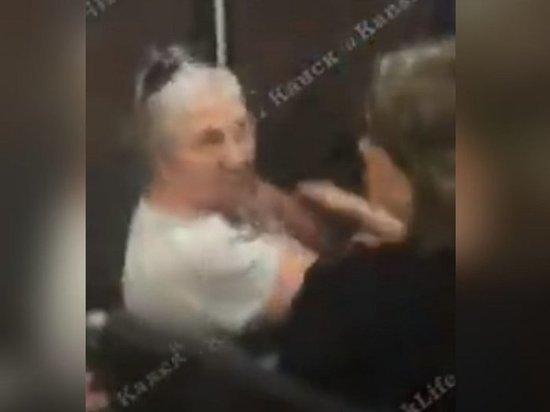 В Канске пенсионерка избила студентку