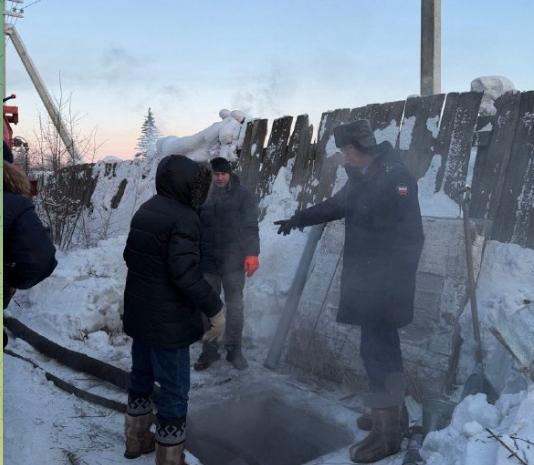 Обновлено. В Бодайбо вторые сутки ликвидируют аварию на водоводе: без тепла в -40 более 1 300 человек
